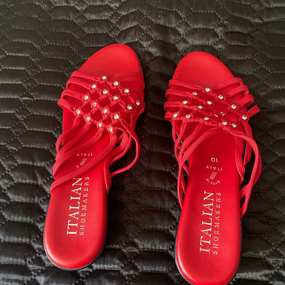 Cute straps red wedge